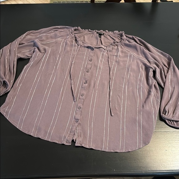 Torrid Women's Purple Button-Up Top - Picture 1 of 4